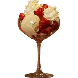 Coupe Romanoff op de houten toog: vanille-ijs met verse aardbeien en room in een glazen coupe
